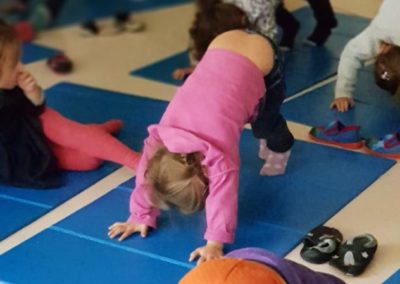 Yoga mercredi montessori