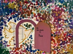 Peinture The open door of Peace, une colombe franchissant une porte